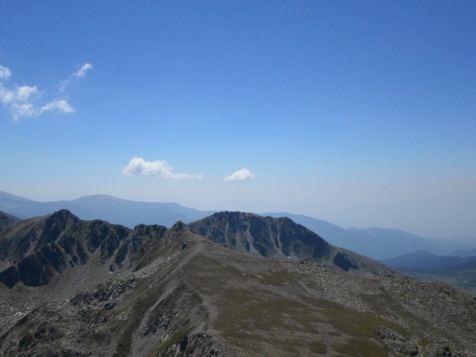 The wide ridge panorama of Spanopolski Chukari